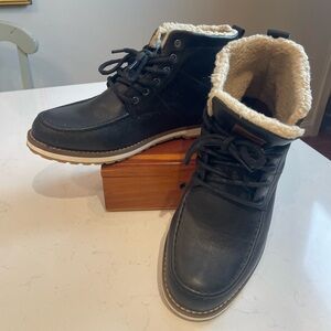 Globalwin Black Leather Men's Lined Boots 11